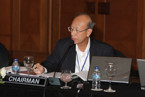 rental-sewa chairman mic untuk pimpinan konferensi.