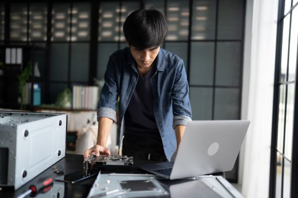 manfaat sewa laptop untuk bisnis